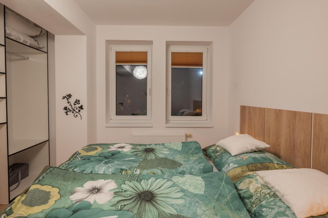 Apartman Claudia - Rezidence K Lanovce 亚希莫夫 外观 照片